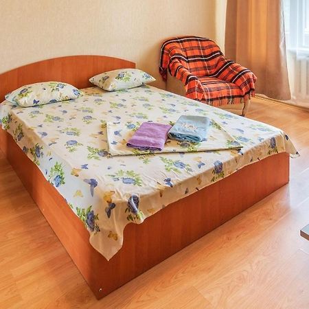 Квартира По Адресу Приозерная 8 Б Оболонь 키예프 외부 사진